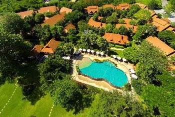 The Legend - Chiang Rai Hotel looking from above