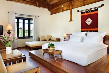 Emeralda Resort Ninh Binh bedroom