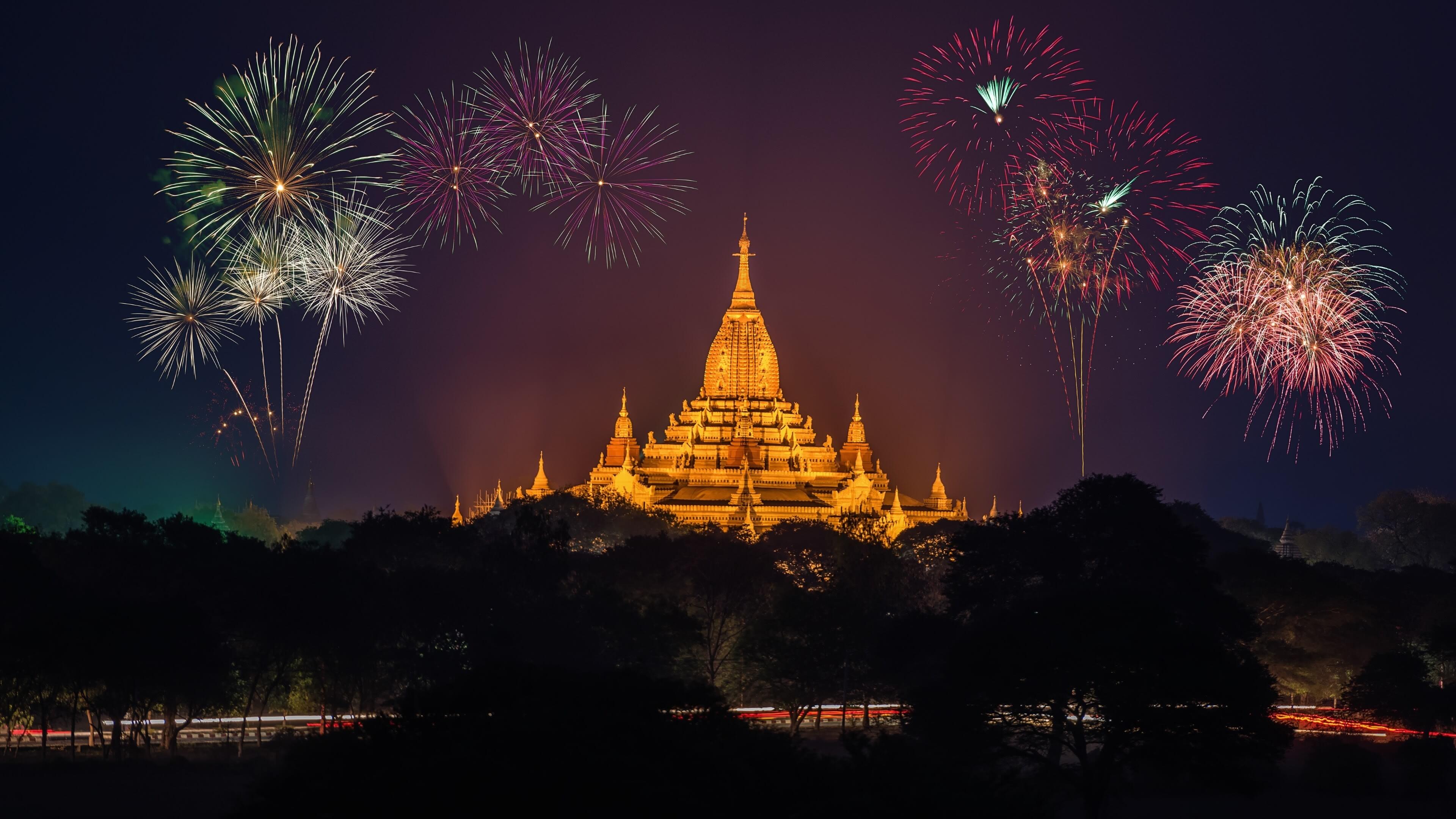 ananda-temple-fireworks-myanmar-others-9818